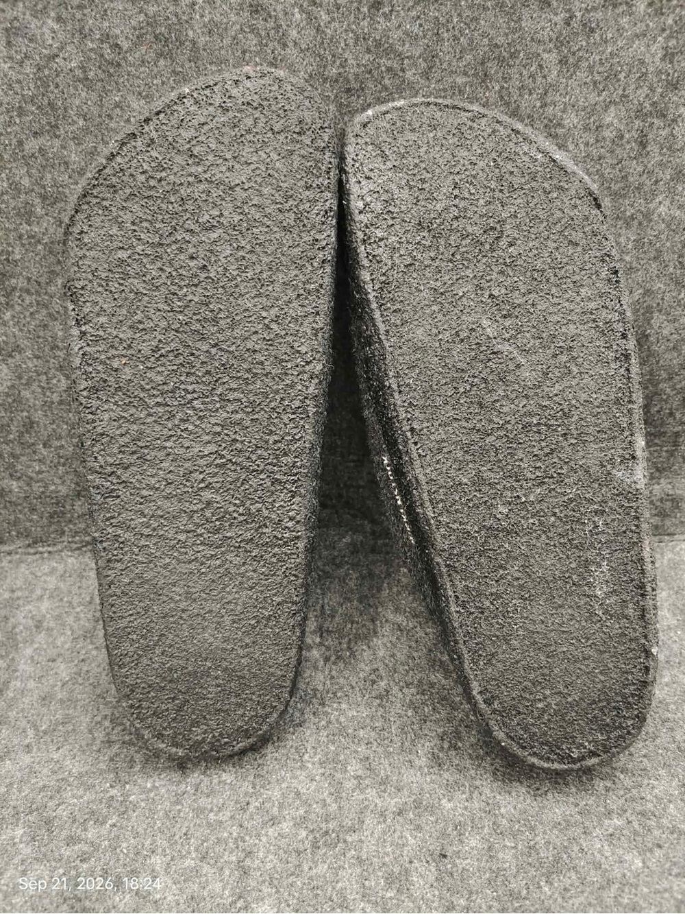 NWOB Birkenstock Zermatt
Shearling Lined Slipper, Black, Size
45 EU 12 US Gray - Picture 2 of 6